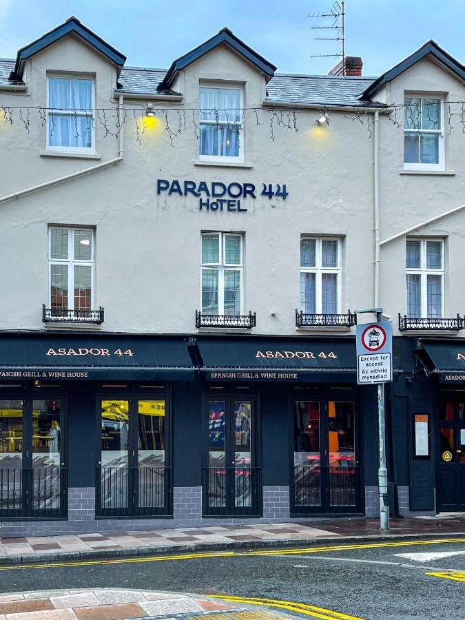 Parador 44 Cardiff Extérieur photo